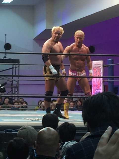 新日本プロレス 15 12 31 バジェット レンタカー博多祇園店ブログ