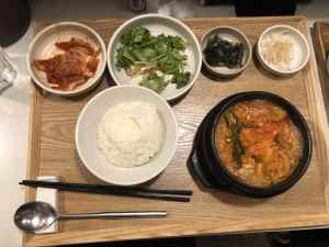 キムチチゲ定食