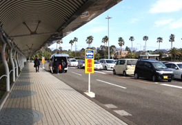 バジェット･レンタカー宮崎空港店・レンタカー貸渡し手順：⑤ バジェット･レンタカー送迎車で移動