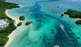 川平湾