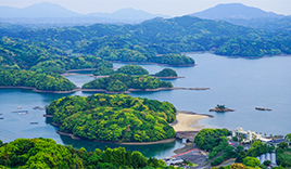 伊万里湾